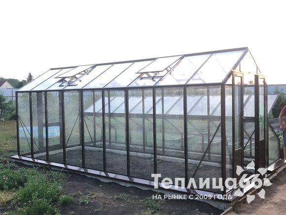 Теплица botanik mini, ширина 2,1 метра под стекло